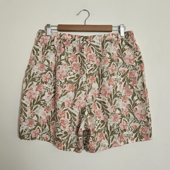 Joie Pink Floral Cotton Shorts - Picture 2 of 3